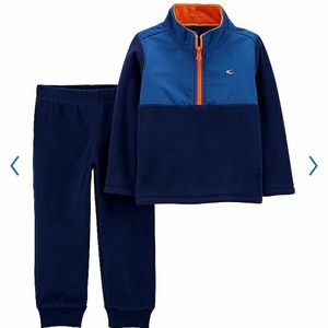 NWT Carters 2 piece fleece jogger set